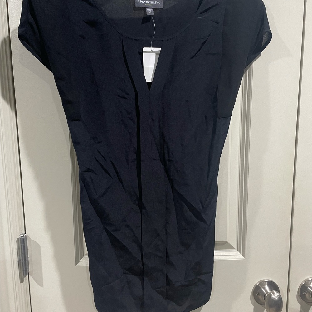 NWT A PEA IN THE POD KEYHOLE MATERNITY DRESS SHIRT WITH TIE ON BACK FOR SIZING